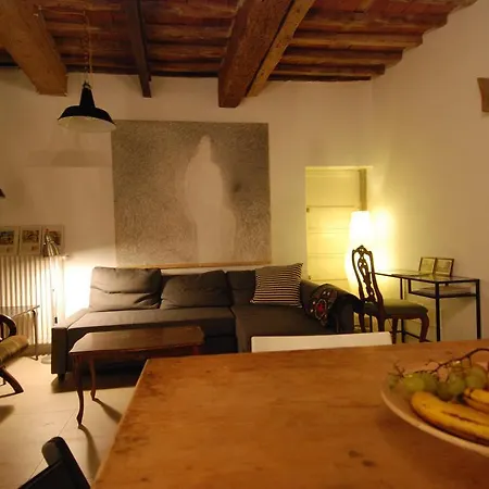 Apartamento S. Agostino Fronte Mura